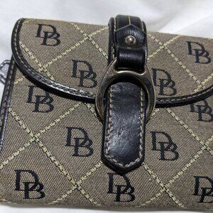 Dooney & Bourke Tan & Brown Wallet Very Cute